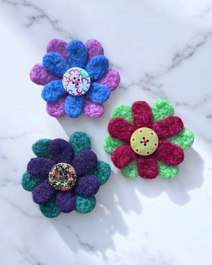 Double Daisy Brooch