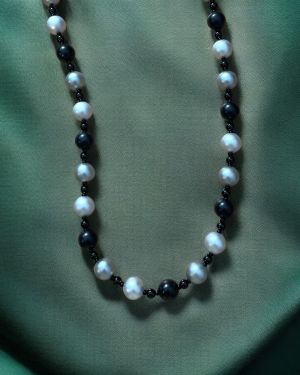 Black And White Bead Necklace