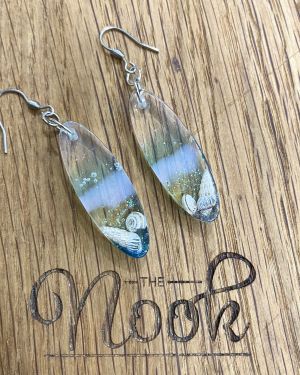 Acrylic Oval Sea Shell Earrings